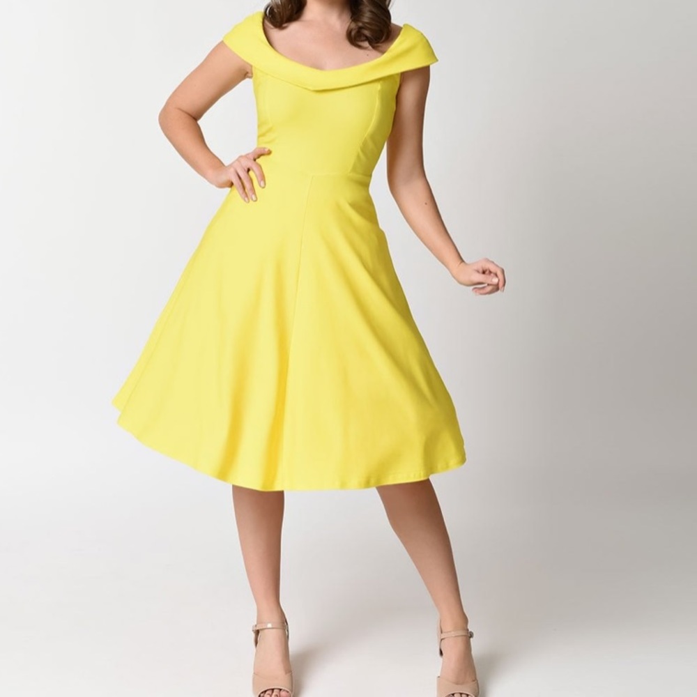 Glamazon vintage style swing dress size M